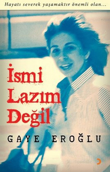 İsmi Lazım Değil kitabı